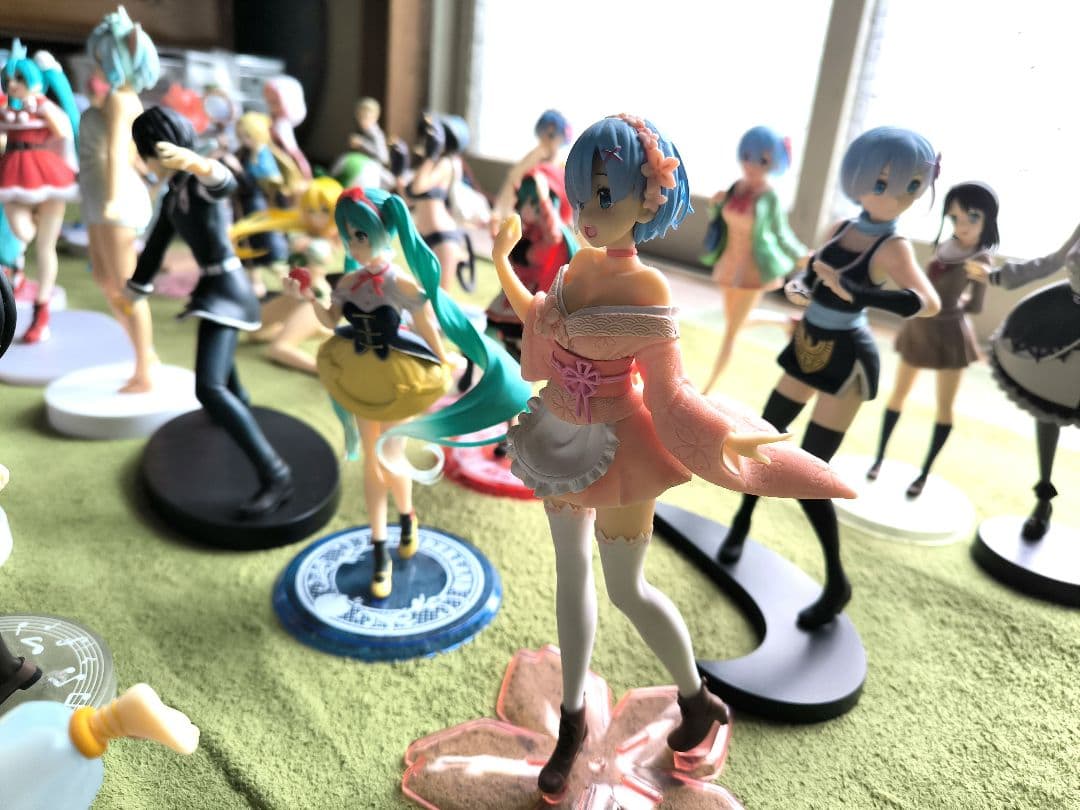 美少女フィギュア 40個 まとめ売りプライズ品 リゼロ 初音ミク