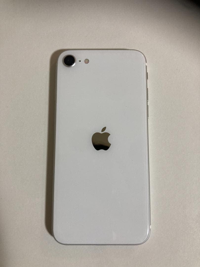 Apple iPhone se第二世代 64GB ホワイト SIMフリー 箱付き