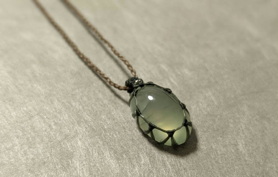 プレナイト　マクラメネックレス