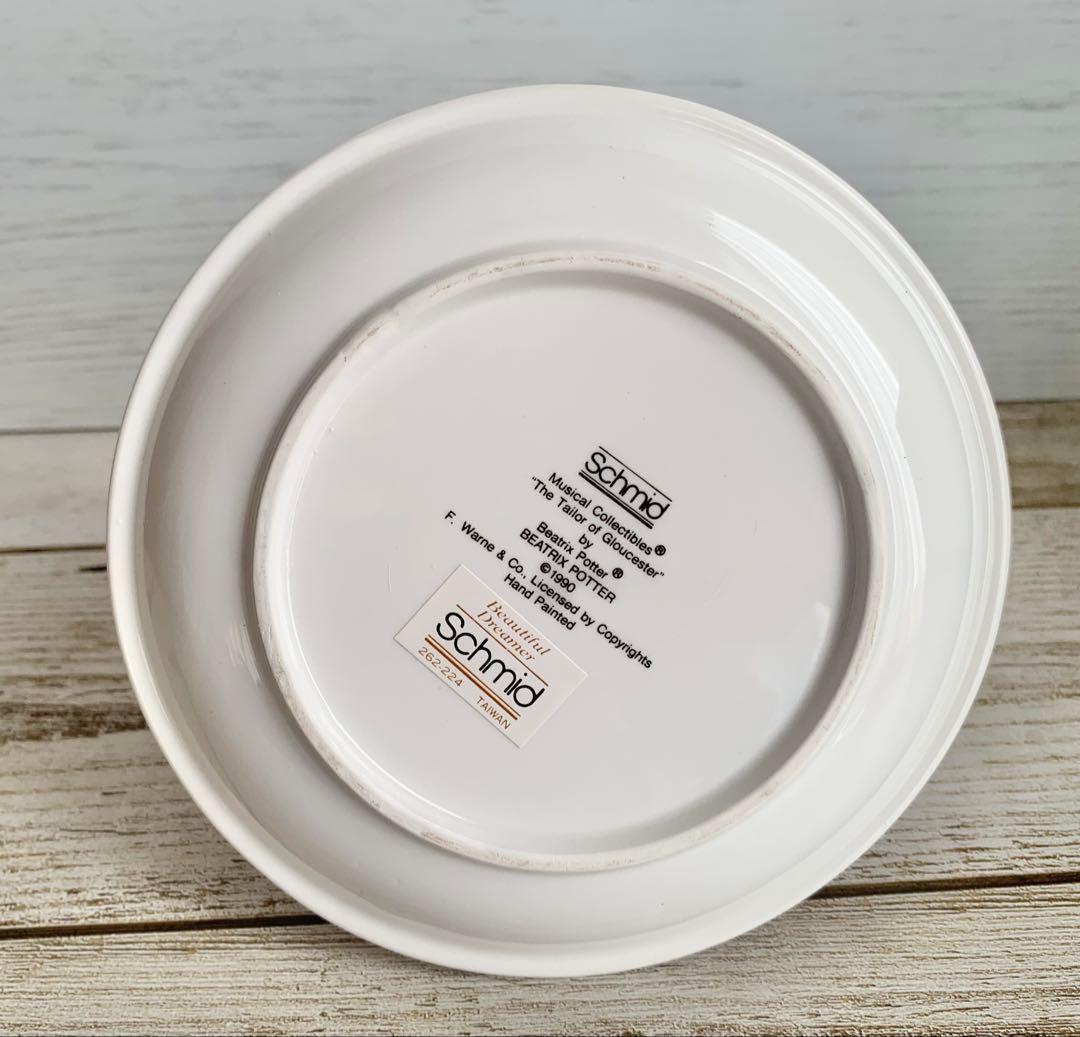 グロースターの仕立て屋 ティーカップオルゴール 紳士ねずみ ピーターラビット