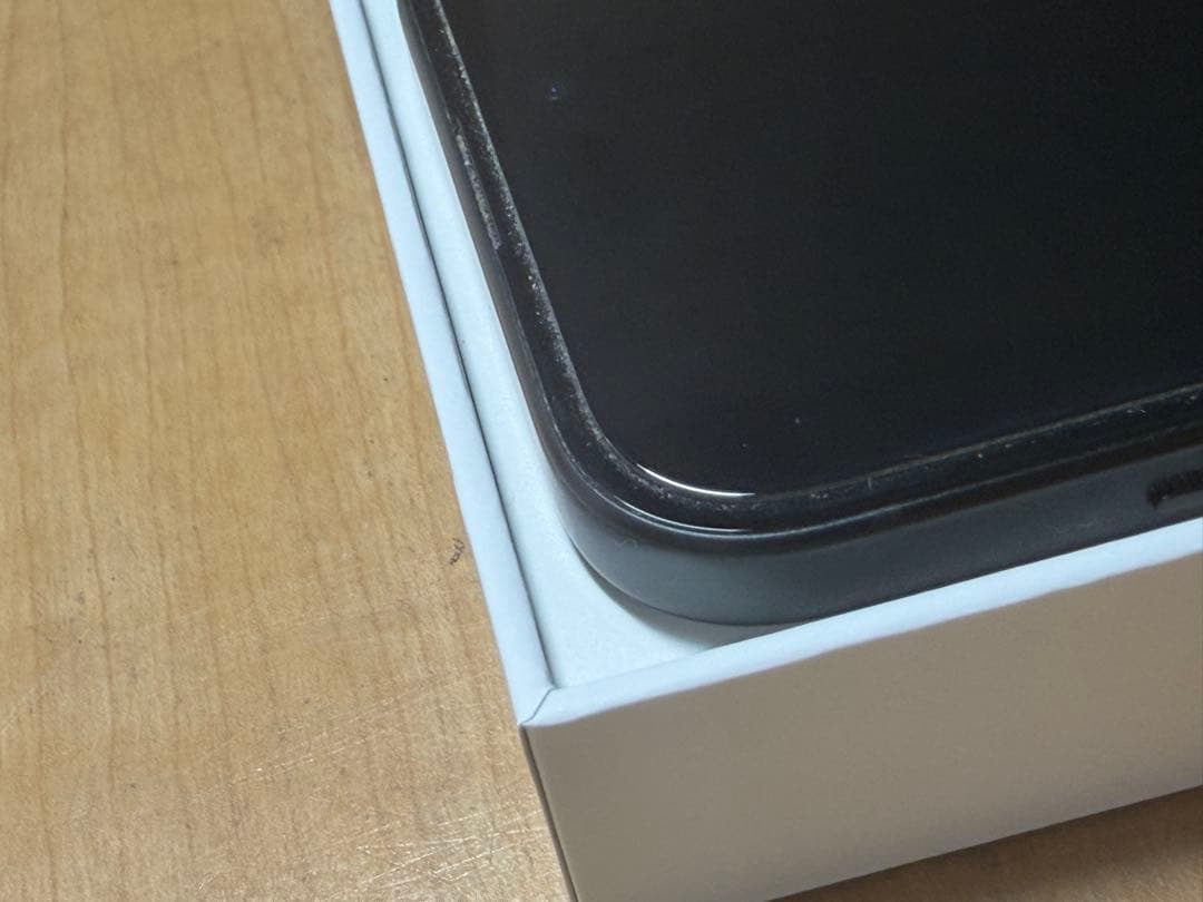 【美品】iPhone 15 256GB SIMフリー　バッテリー91%