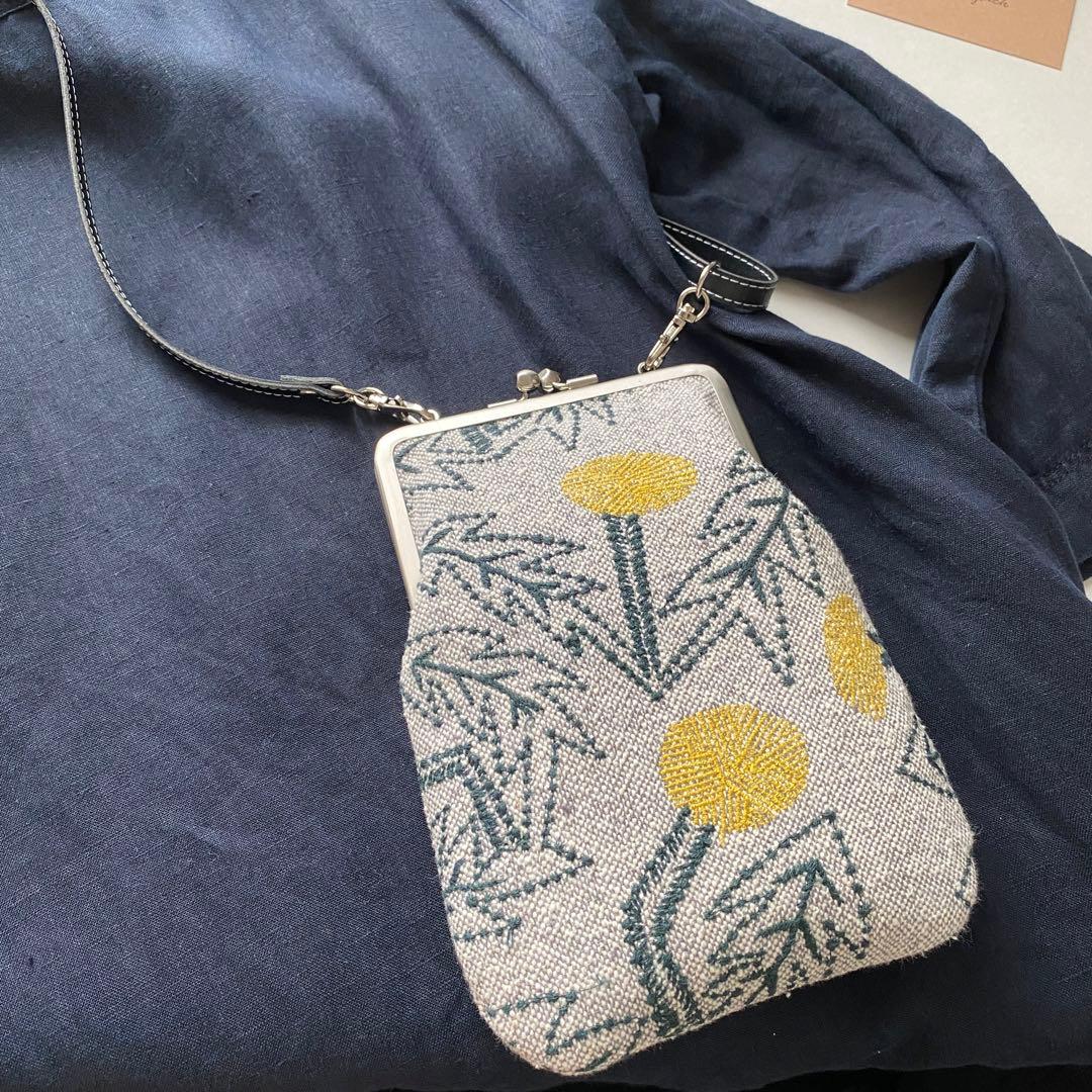 完成品✨スマホポシェット パッチワーク　 ミナペルホネン