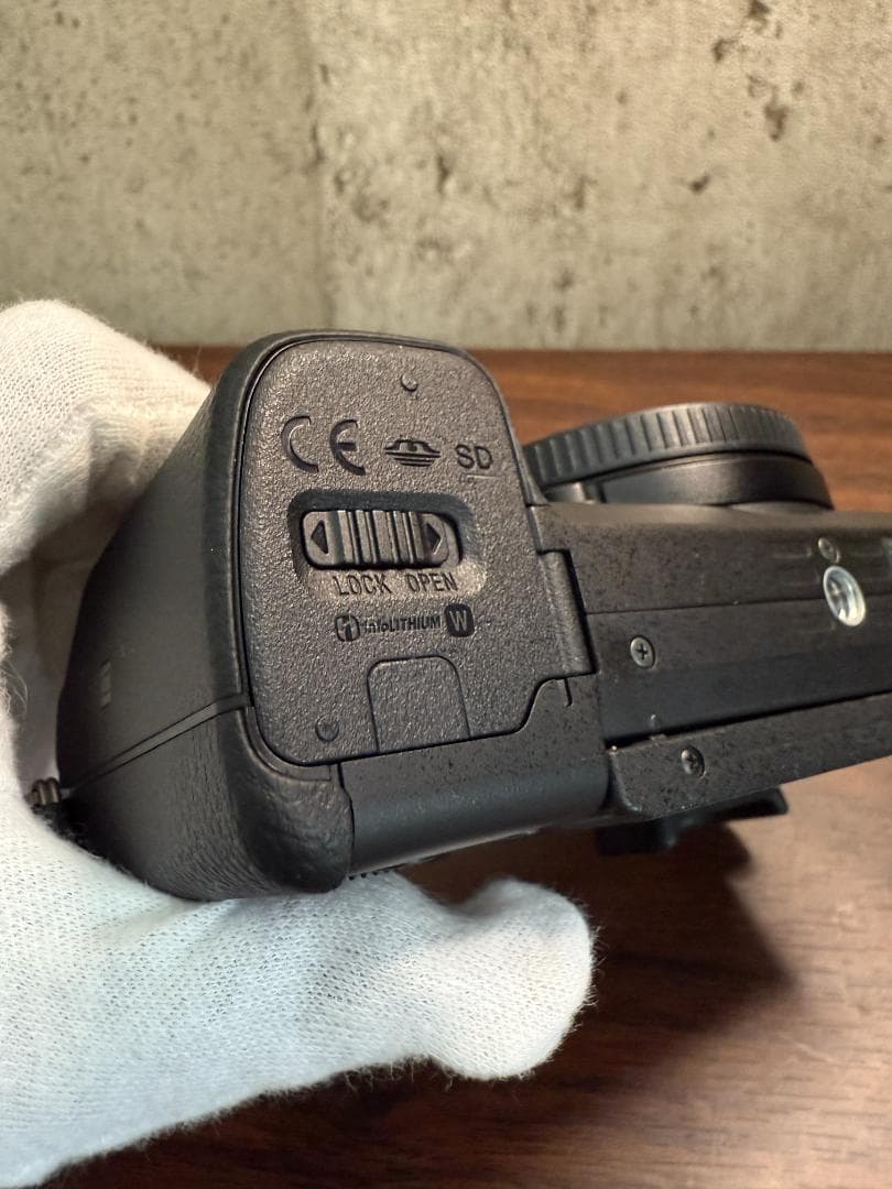 美品 SONY α6400 ボディ ブラック 箱付き