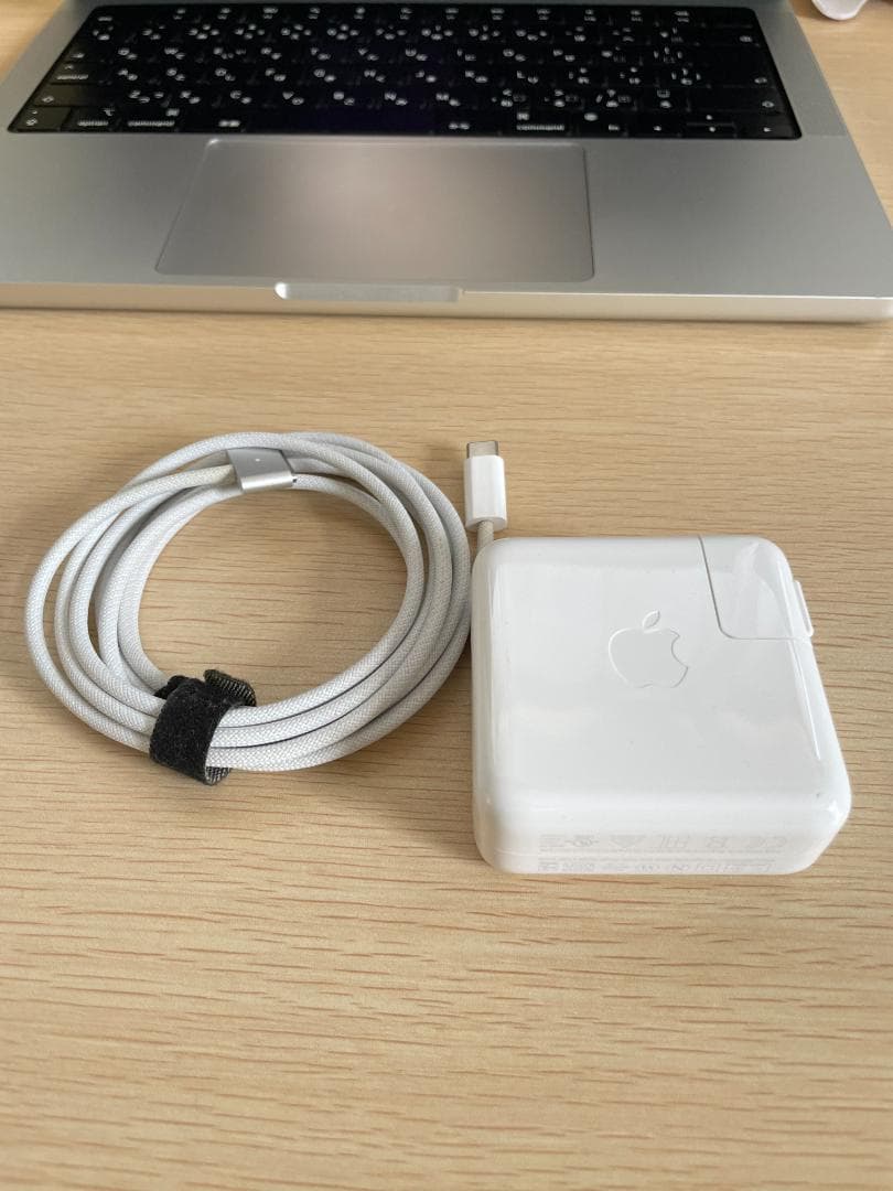 【美品ほぼ未使用】MacBook Pro 14インチ M3 24GB 2TB