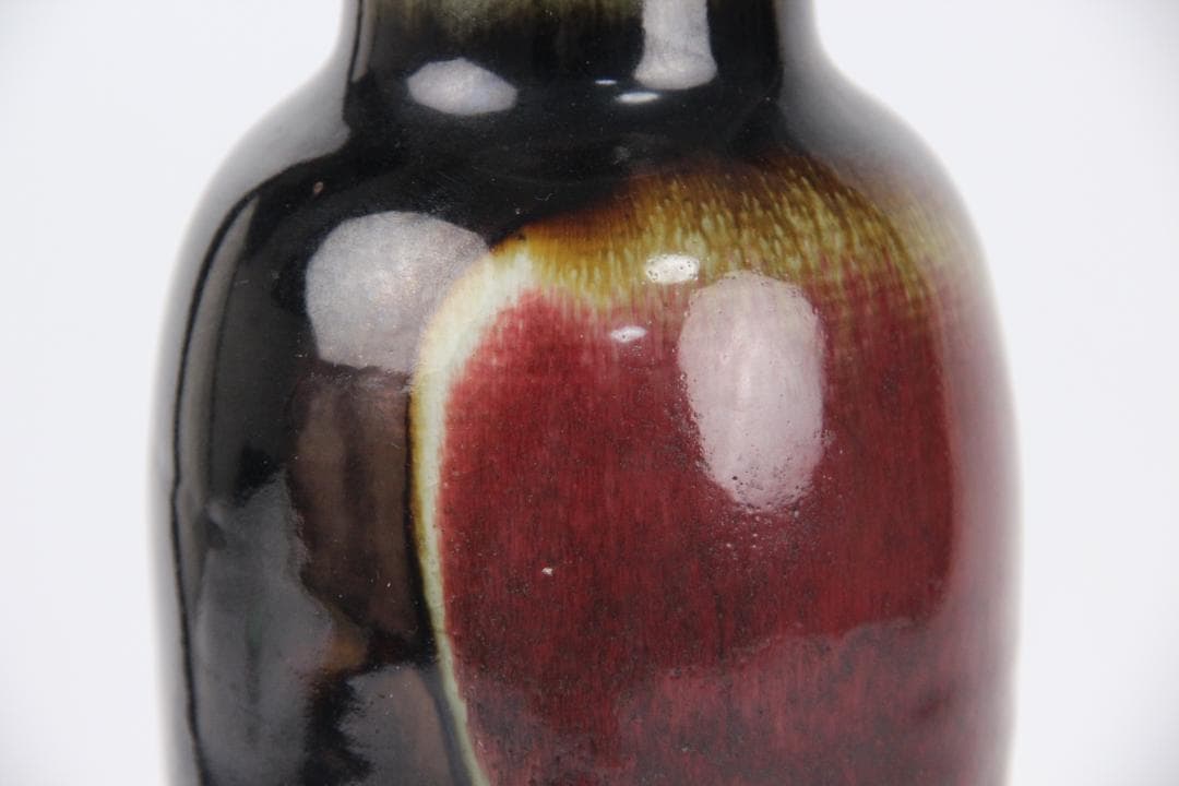 中国美術 清代 官窯 窯変紅釉 郎窯紅　花瓶 中国　時代物　欠けあり ED5-8