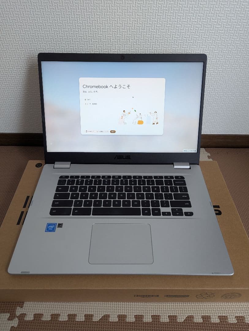 ASUS Chromebook 15.6インチ　C523NA-EJ0130
