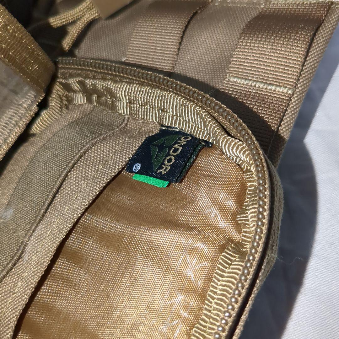 総額25000円以上　ライラクス　ライトウェイトバンダリアチェストリグ　ポーチ