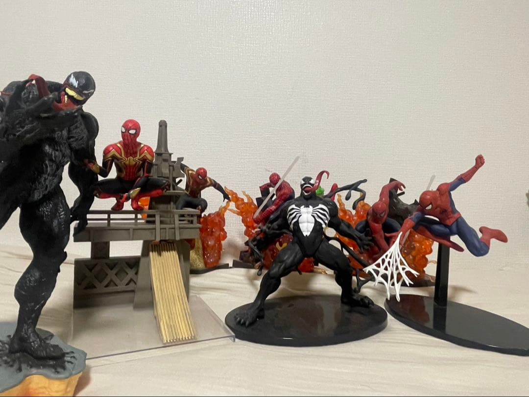<MARVEL>スパイダーマン・ヴェノム・デッドプール フィギュアセット