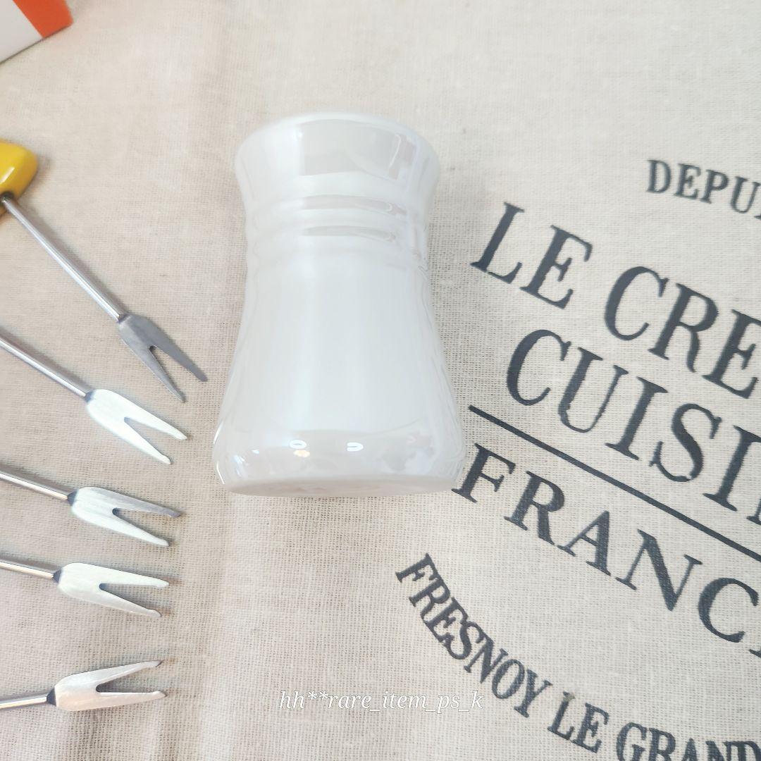 ルクルーゼ フードピック ホワイト クリスマス 2023