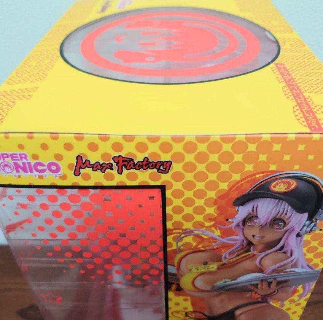 国内正規品　新品未開封　すーぱーそに子 ビキニウェイトレスVer. フィギュア