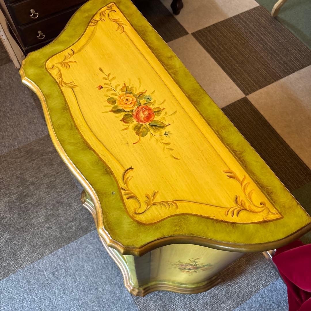 ロココ調　アンティーク風チェスト(キャビネット)