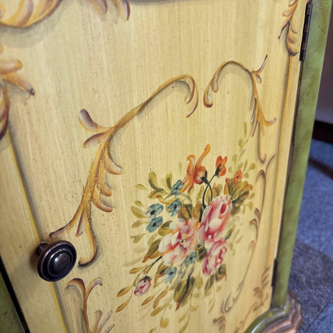 ロココ調　アンティーク風チェスト(キャビネット)