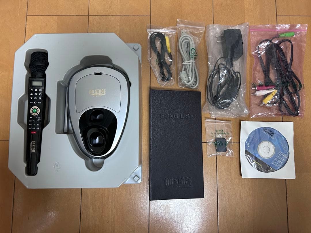 パーソナルカラオケ　オンステージ　PK-120WT お家カラオケ　動作確認済み