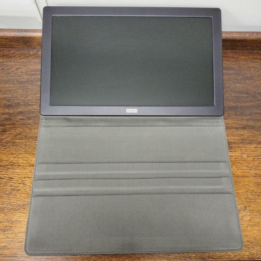 ポータブルゲーミングモニター　プレ4対応HORI　15.6インチ