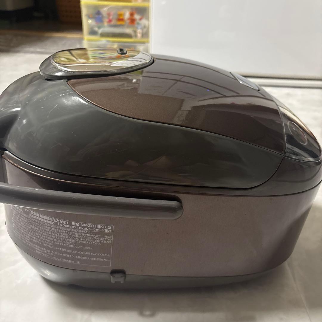 ZOJIRUSHI 圧力IH炊飯ジャーNP-ZB18KS色ブラウン2016年製