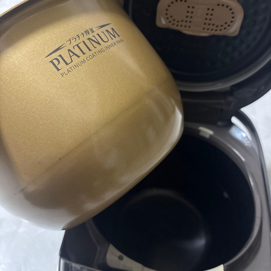 ZOJIRUSHI 圧力IH炊飯ジャーNP-ZB18KS色ブラウン2016年製