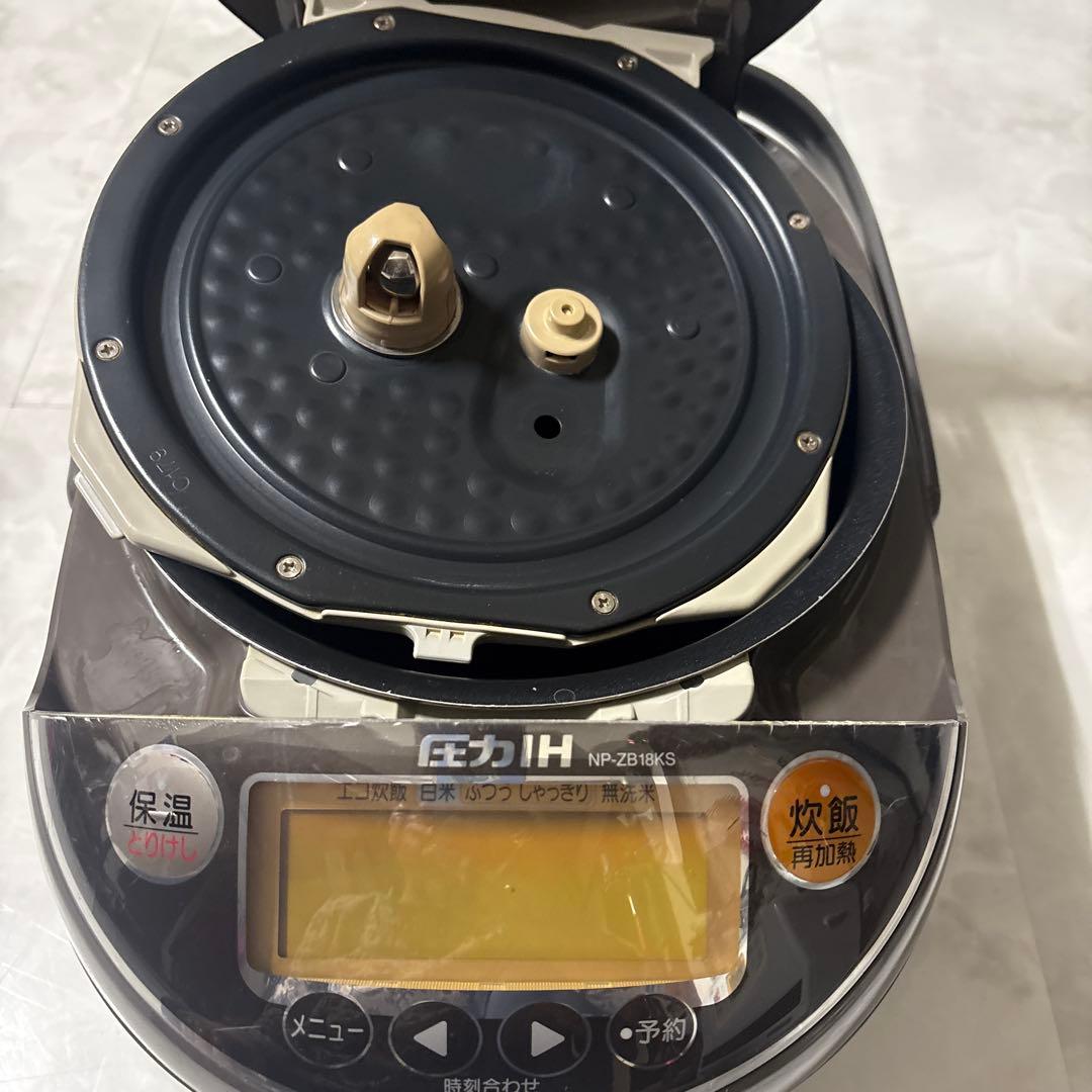 ZOJIRUSHI 圧力IH炊飯ジャーNP-ZB18KS色ブラウン2016年製