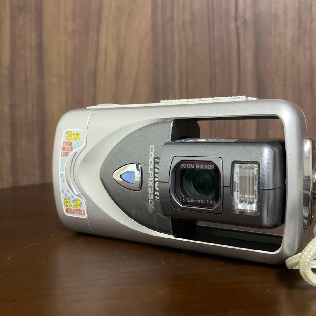 デジタルカメラ Nikon COOLPIX E3500