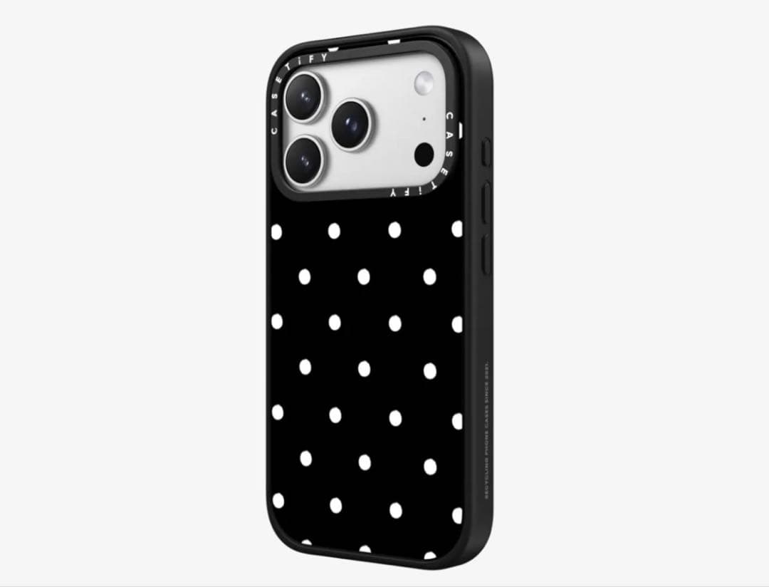CASETiFY iPhone17proドット♪