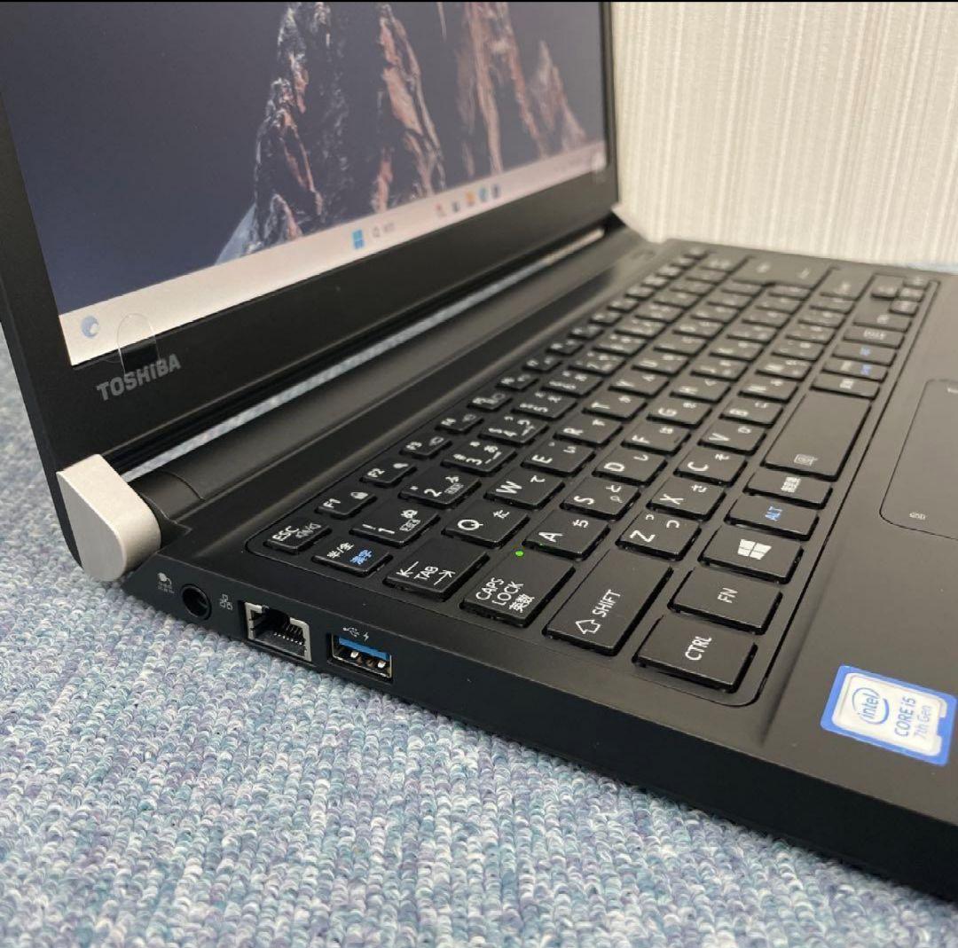 美品　東芝　ノートパソコン　Windows11オフィス付き　i5七世代　SSD