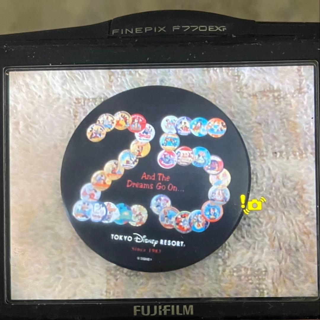 ジャンク品　FUJIFILM FinePix F770EXR デジカメ