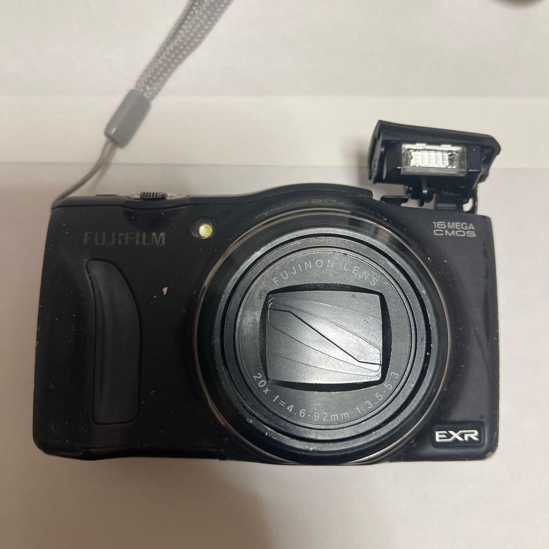 ジャンク品　FUJIFILM FinePix F770EXR デジカメ