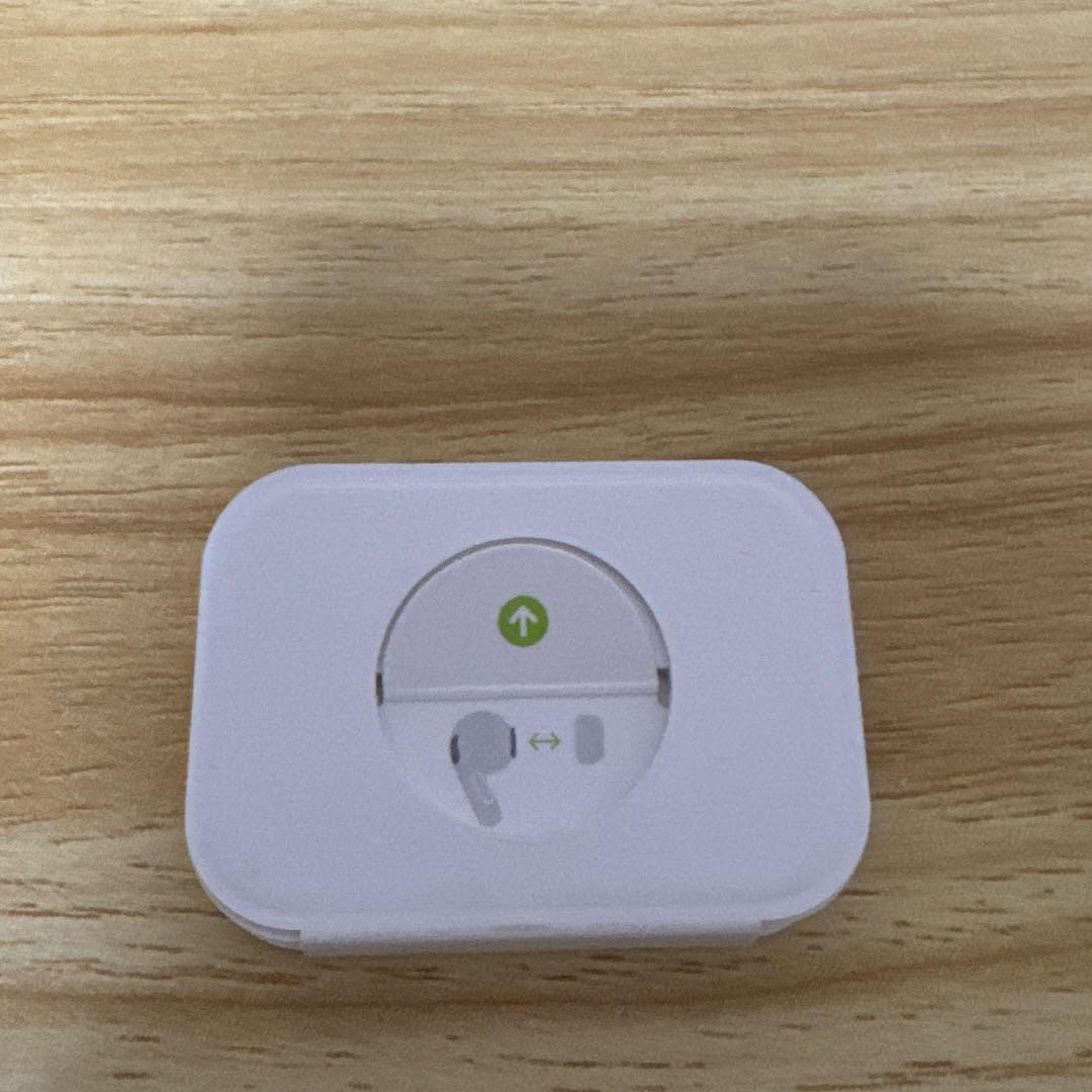AirPods Pro lightning 第ニ世代　本体のみ