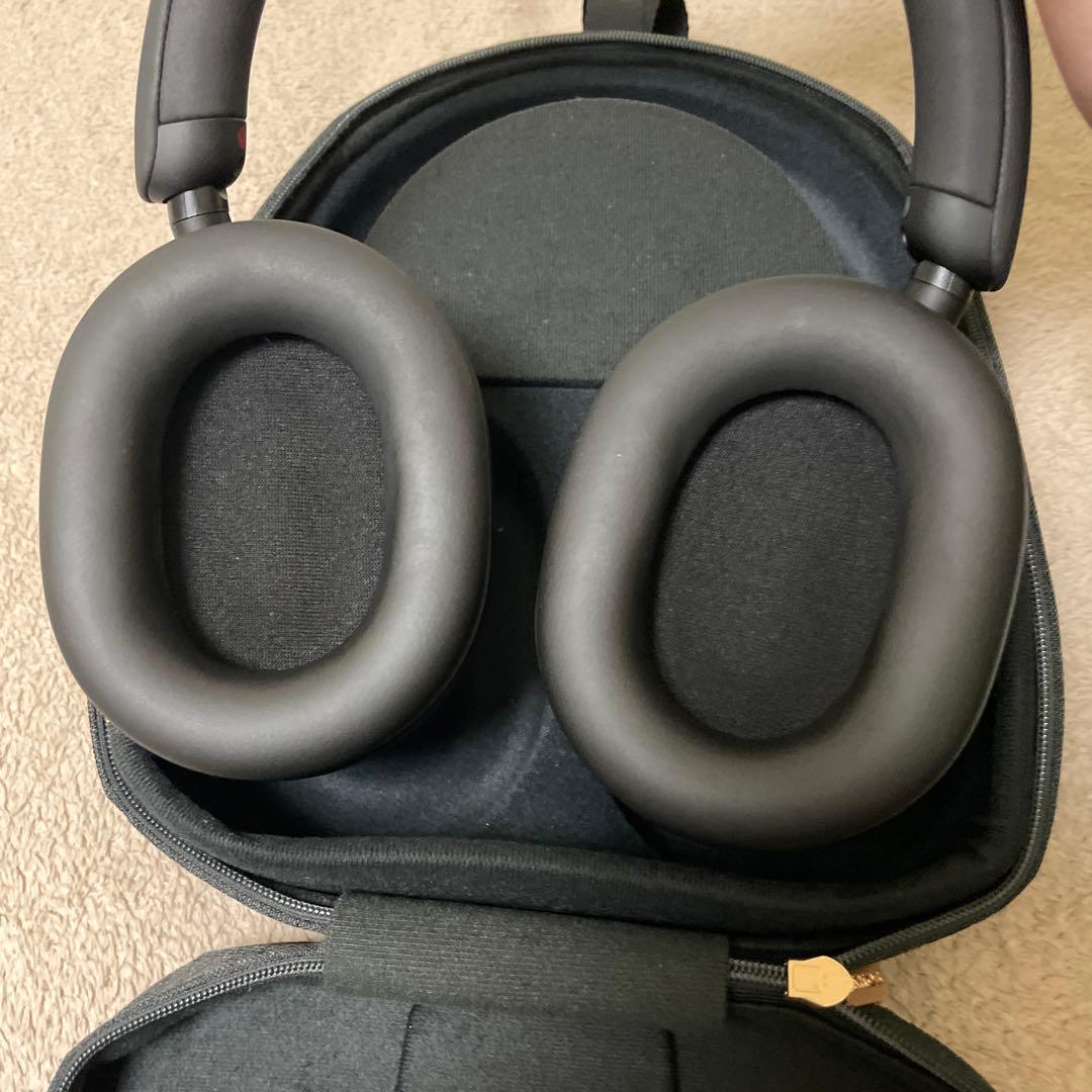 Sony WH-1000XM5 ブラック