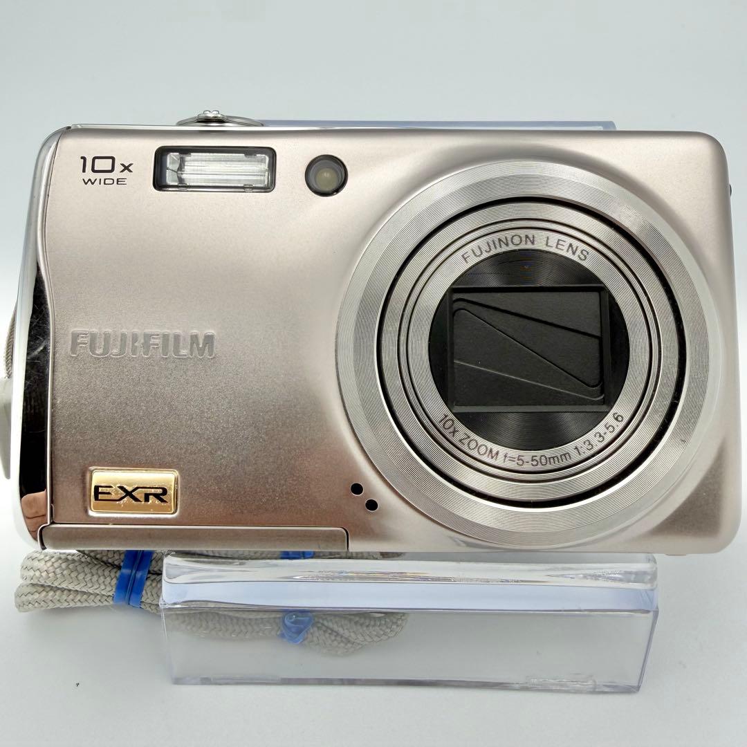 【極美品】FUJIFILM FINEPIX F80EXR ゴールド 17-30