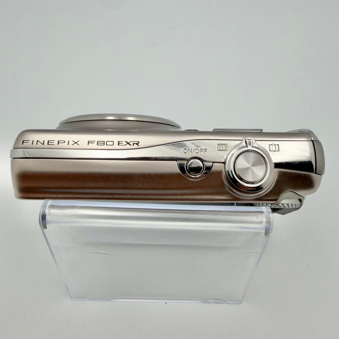 【極美品】FUJIFILM FINEPIX F80EXR ゴールド 17-30