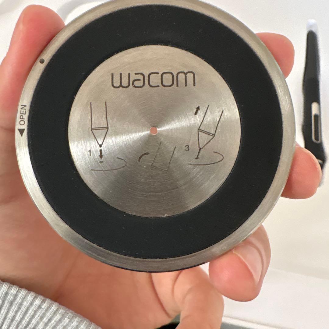 ワコム　Wacom Intuos Pro L PTH-860