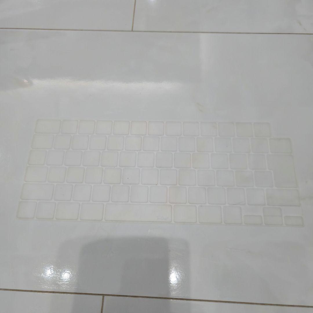 最大容量100% MacBook Air M2 シルバー 16GB/512GB