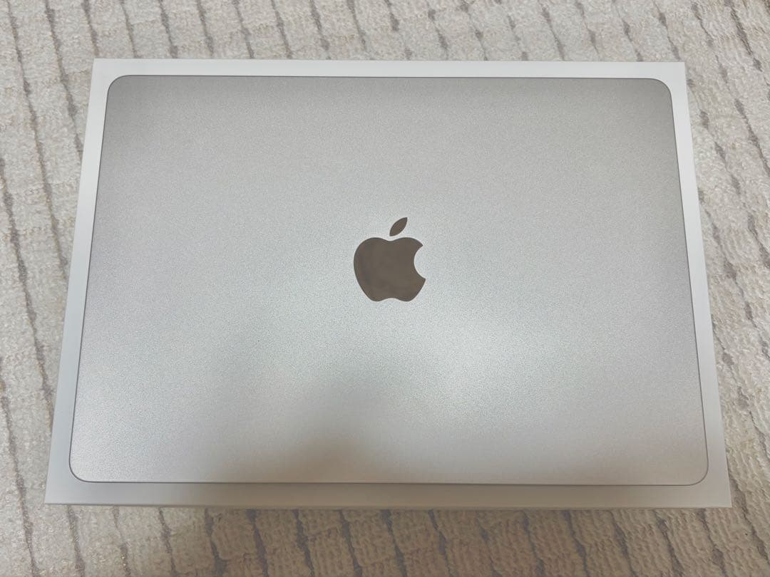 MacBookAir M2 13インチ 16GB 512GB スターライト 他