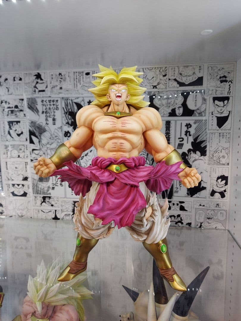 ドラゴンボール フィギュア リペイント 一番くじ ブロリー 超サイヤ人