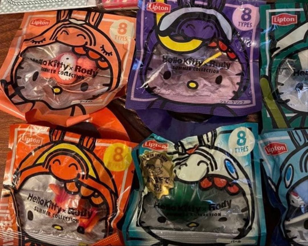 ハローキティ ご当地根付ストラップ