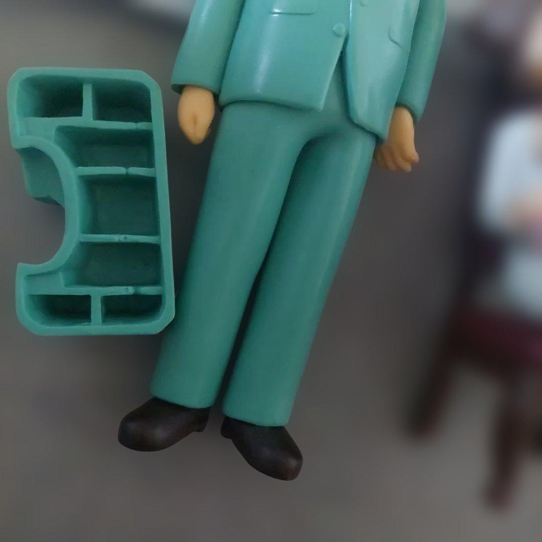 クレヨンしんちゃん　家族写真　フィギュア　野原ひろし　野原みさえ　野原しんのすけ