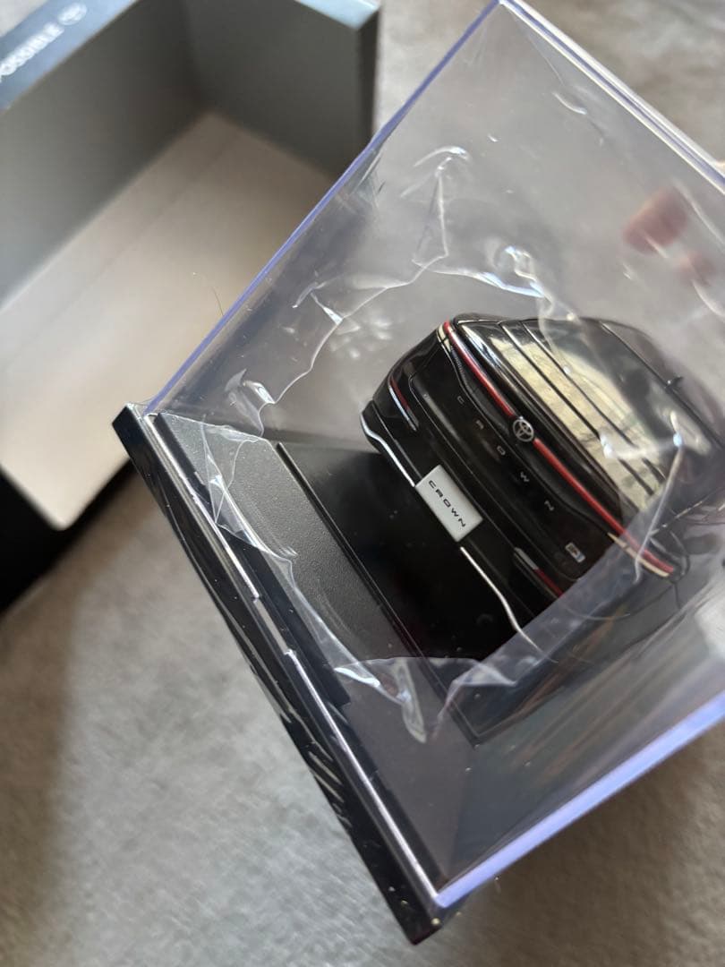 TOYOTA CROWNトヨタクラウンミニカー1/30ダイキャスト製非売品