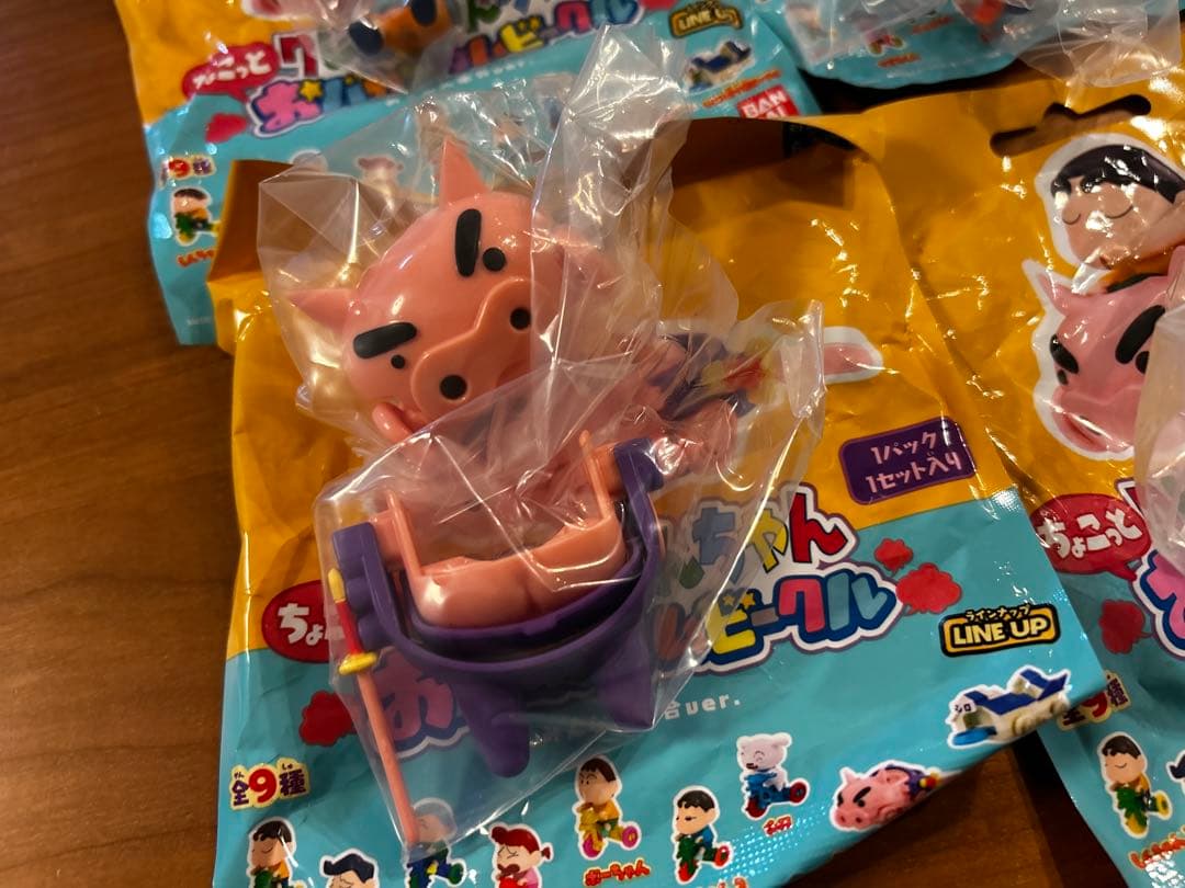 コンプリ【新品】おバカスタムビークル　クレヨンしんちゃん フィギュア 9個セット