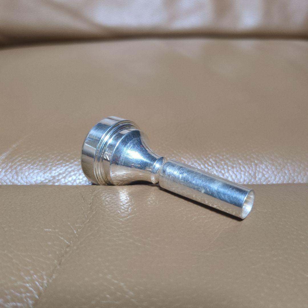 フリューゲルホルンマウスピース　Denis Wick 2F