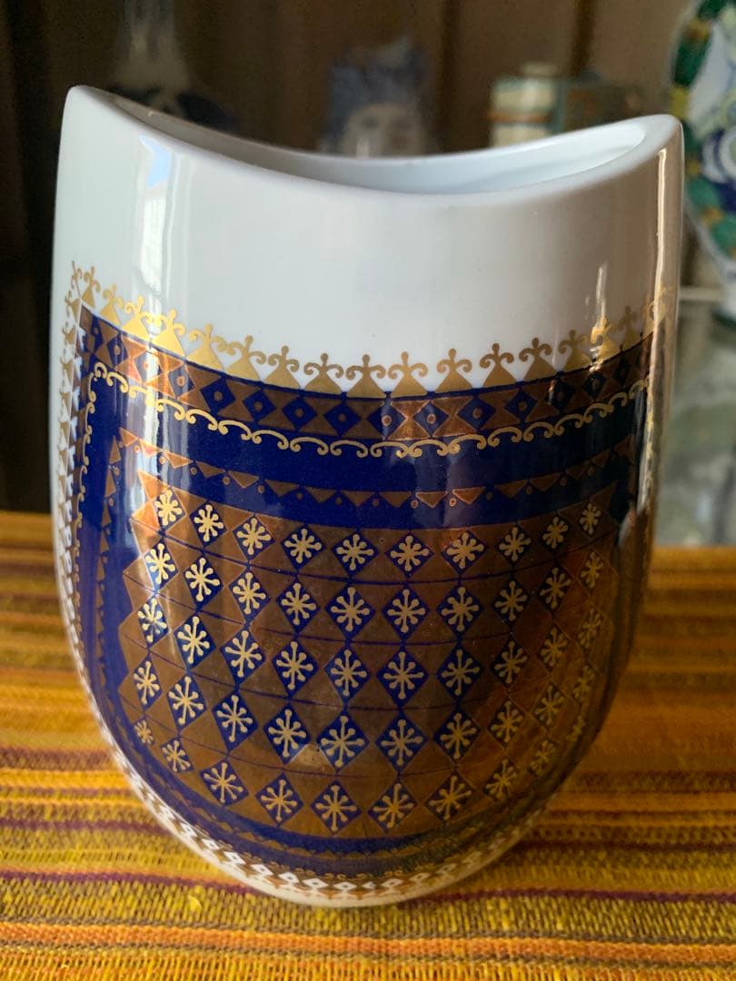 アラビア　レアな1964年に作られたビンテージ幾何学模様の存在感バッグンの花瓶！