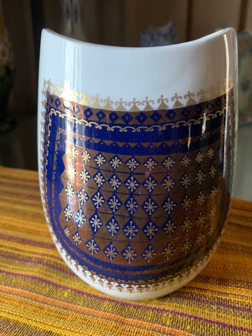 アラビア　レアな1964年に作られたビンテージ幾何学模様の存在感バッグンの花瓶！