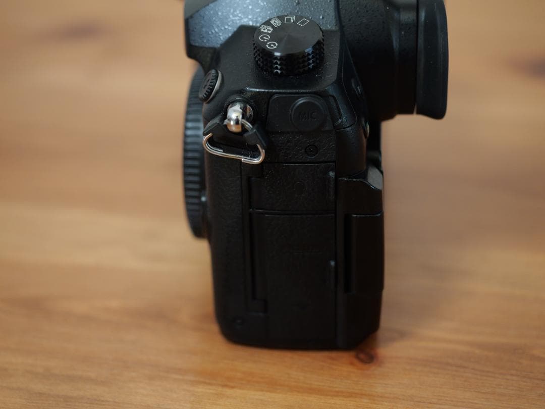 【中古・美品】(パナソニック) Panasonic DC-GH5 ボディ
