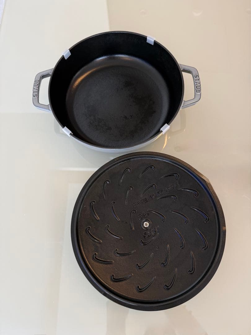 STAUB 両手鍋 グレー 24cm 箱付き