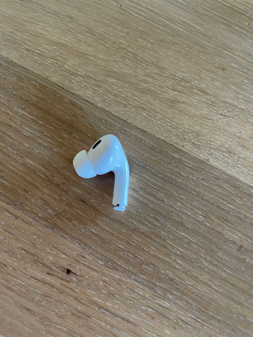 Airpods Pro 第2世代　右耳のみ　右イヤホン　プロ２ A2698