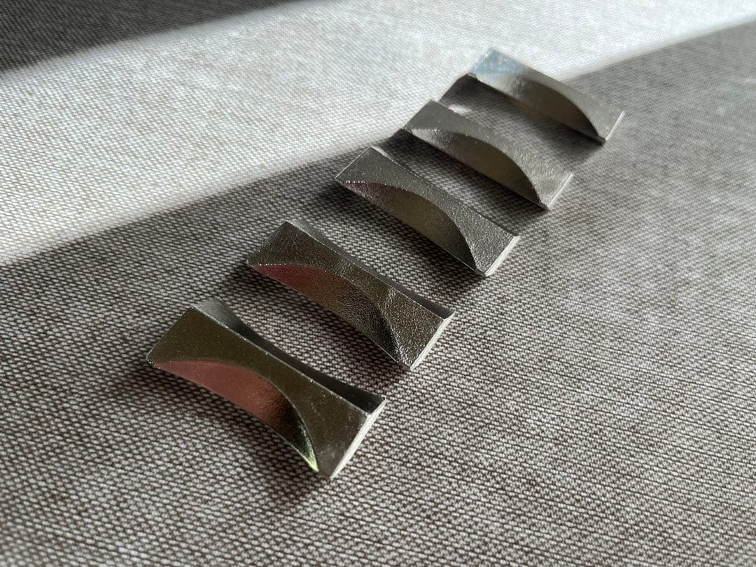 能作　月　箸置き