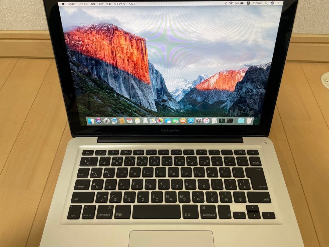 Apple MacBook Pro 2011 SSD換装済み（純正HDD付属）