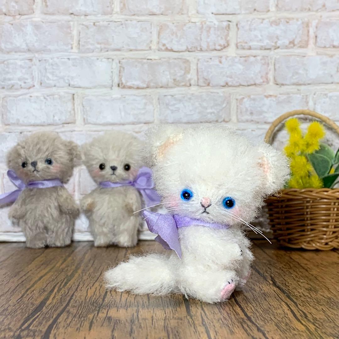 白猫ちゃん テディネコ ハンドメイドぬいぐるみ 小さいドール
