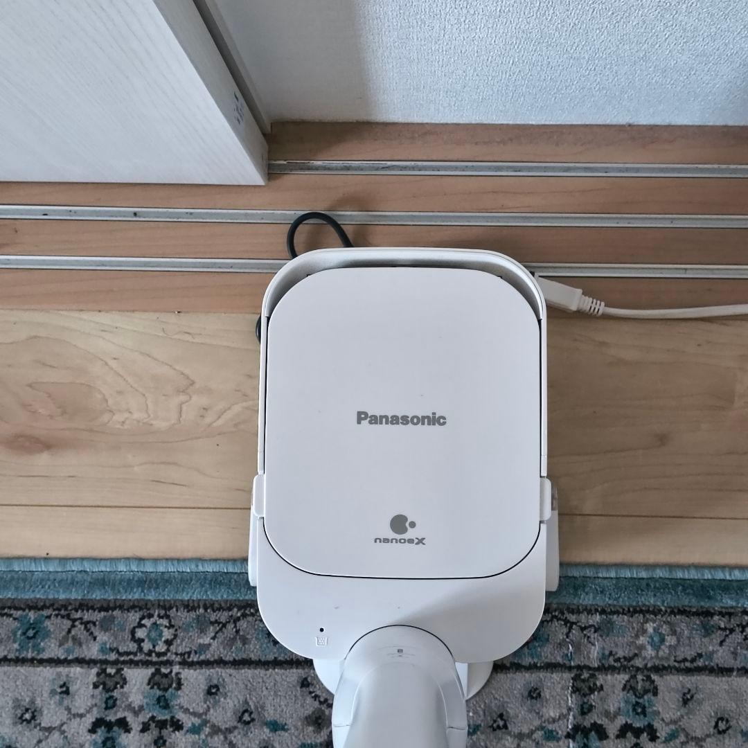Panasonic MC-NS10K ドック付 スティッククリーナー2022年製