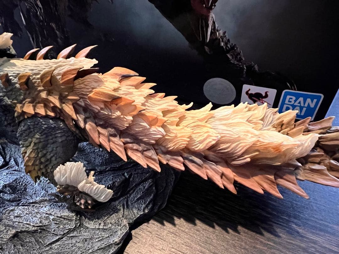ラ*イ様 S.H.MonsterArts ジンオウガ 可動フィギュア