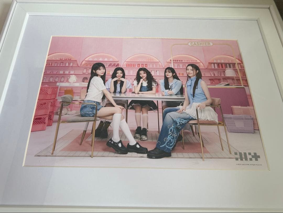 ILLIT セブンネット限定 A5 キャラファイングラフ